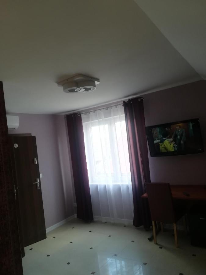 Apart-Noclegi Siemiatycze Exteriör bild